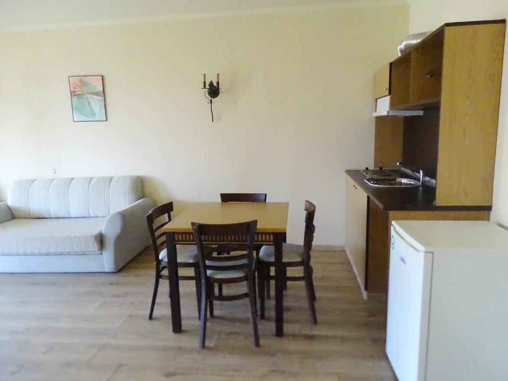 Elenite Private Apartments Esterno foto