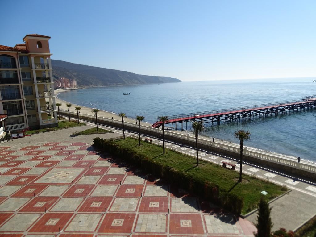 Elenite Private Apartments Esterno foto