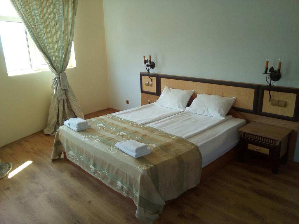 Elenite Private Apartments Esterno foto